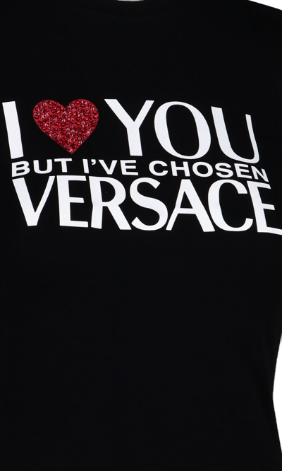 Shop Versace T-shirt In Black