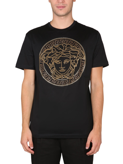 Shop Versace Medusa Logo T-shirt In Nero