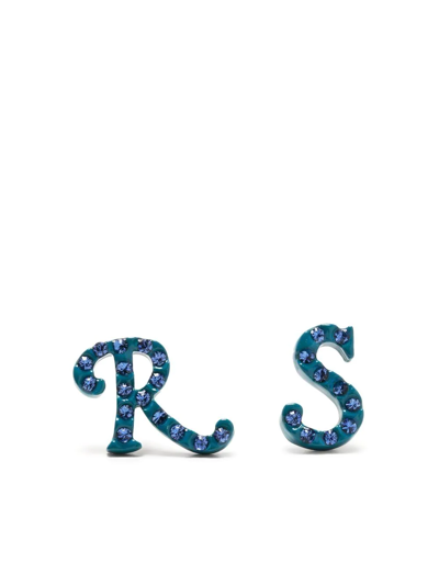Shop Raf Simons Logo-lettering Rhinestone Stud Earrings In Blau