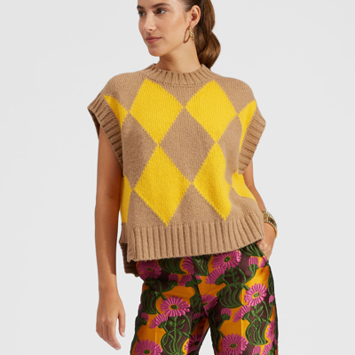 La Doublej Argyle Gilet In Camel/yellow