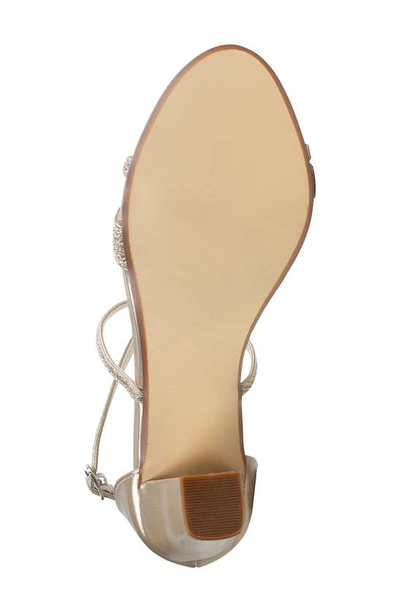 Touch Ups Daphne Sandal In Champagne