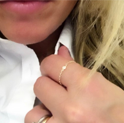 Ariana Rabbani Single Diamond Chain In Yellow