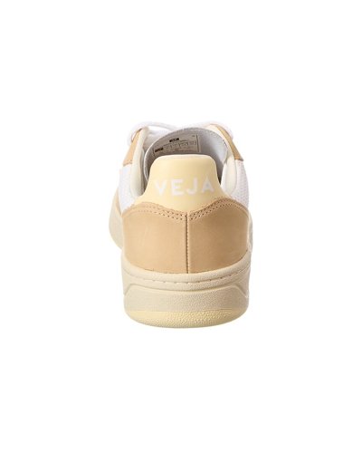 Veja V-10 Chromefree Leather Extra White Petale Sahara Trainers In Beige