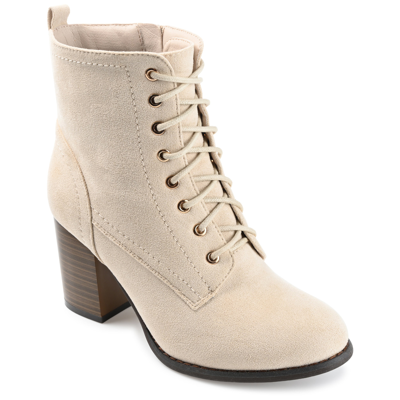 Journee Collection Womens Baylor Stacked Heel Booties In White