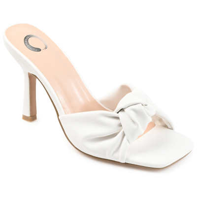 Shop Journee Collection Women's Diorra Pump In White