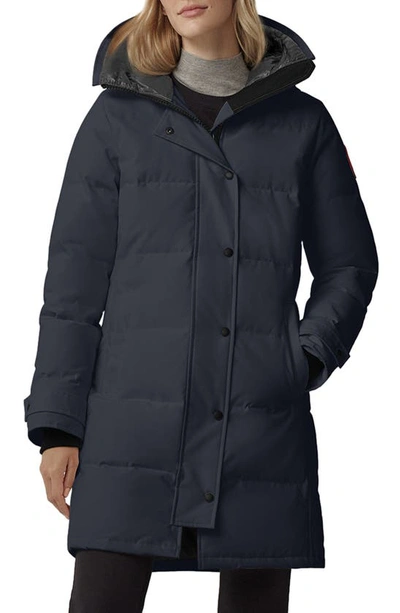Shop Canada Goose Shelburne Water Resistant 625 Fill Power Down Parka In Atlantic Navy