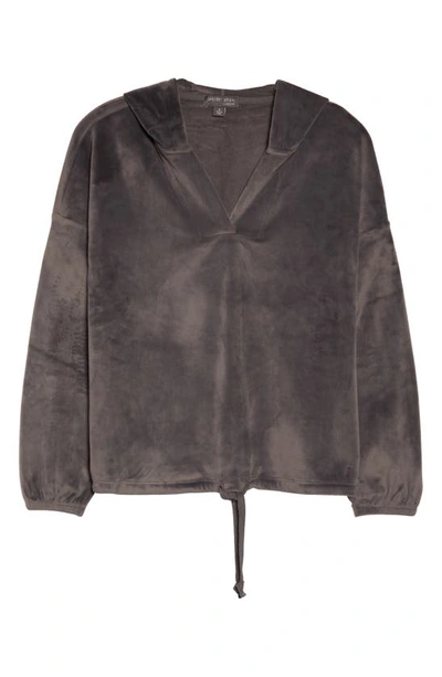 Barefoot Dreams Drop-shoulder Drawstring Hoodie In Carbon