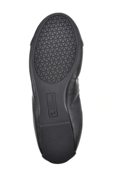 White Mountain Footwear Sunnyside Ii Ballet Flat In Black/ Smooth