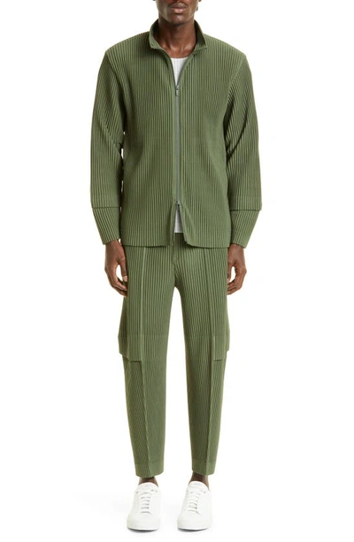 Issey Miyake Cargo Pleated Mid-rise Straight-leg Woven Trouser In