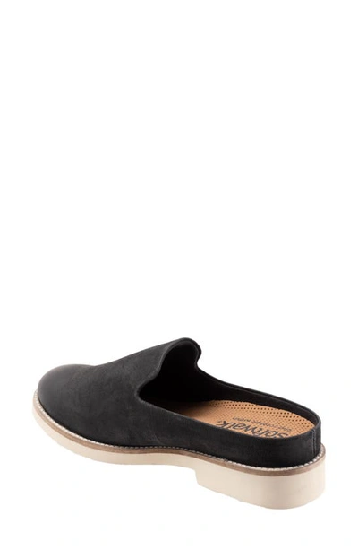 Softwalk Wolcott Ii Mule In Black Nubuck