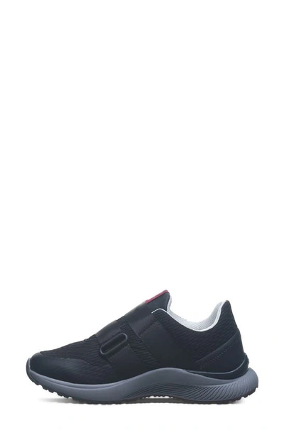Shop Strole Pulser Sneaker In Black