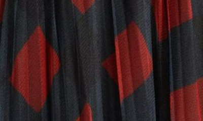 Nikki Lund Belinda Plaid A-line Skirt In Red