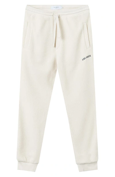 Les Deux Duncan High Pile Fleece Sweatpants In White | ModeSens