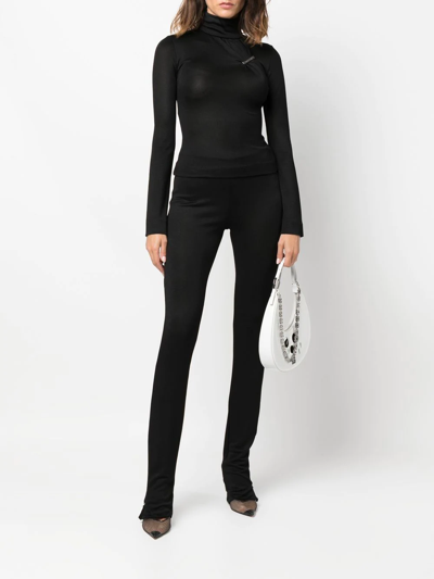 Alyx Gathered Clip-design Top In Schwarz