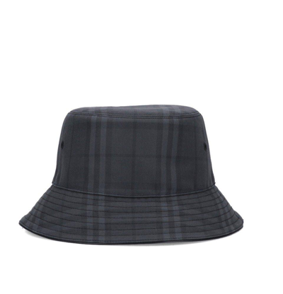 Shop Burberry Vintage Check Bucket Hat