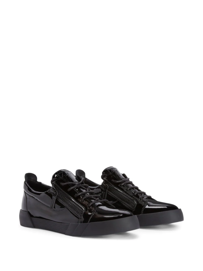 Giuseppe Zanotti The Shark 5.0 Low-top Sneakers In Black