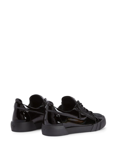 Giuseppe Zanotti The Shark 5.0 Low-top Sneakers In Black