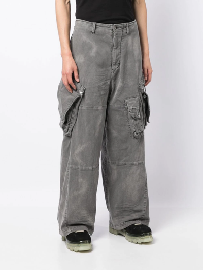 Distressed Baggy Pocket Wide-leg Jeans In Grau