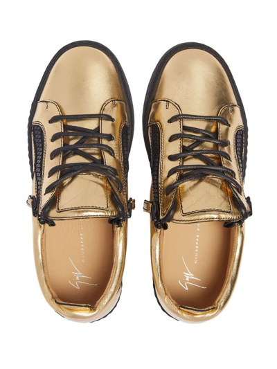 Shop Giuseppe Zanotti Nicki Metallic Low-top Sneakers In Gold
