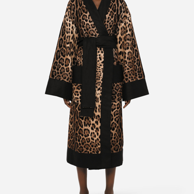 Dolce & Gabbana All Over Leopard Print Bathrobe In Multicolor
