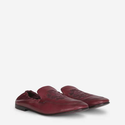 Shop Dolce & Gabbana Calfskin Loafers With Dg Coat Of Arms Embroidery In Bordeaux