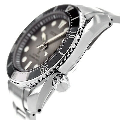 Pre-owned Seiko Prospex Spb323j1 Sea Sumo Automatic Gray Dial 200m Men's Diver Watch Japan