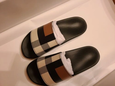 Pre-owned Burberry $550  Men Sandals / Slides ? Authentic Sz. 10 Limited Edition In Multicolor