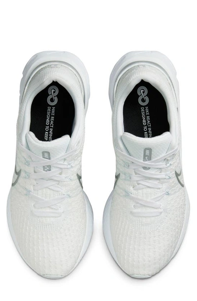 Nike React Infinity Run Flyknit 2 Running Shoe In White/ Platinum/ Silver