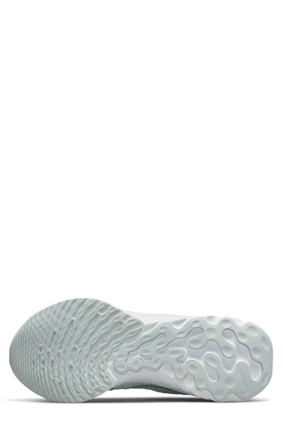 Nike React Infinity Run Flyknit 2 Running Shoe In White/ Platinum/ Silver