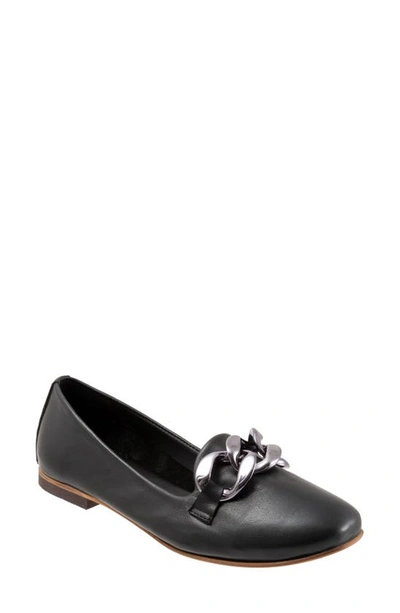 Shop Bueno Chain Flat In Black