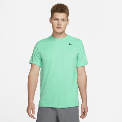 Shop Nike Men's Dri-fit Legend Fitness T-shirt In Green
