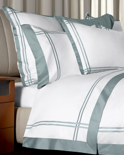 Shop Signoria Firenze Sinfonia 400 Thread Count King Flat Sheet In White/wilton Blue