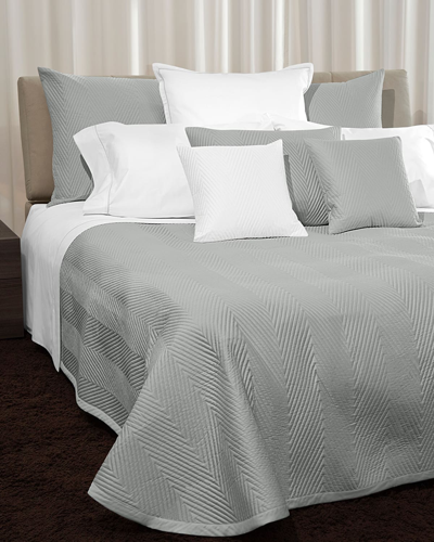 Shop Signoria Firenze Letizia Quilted Queen Coverlet In Silver Moon