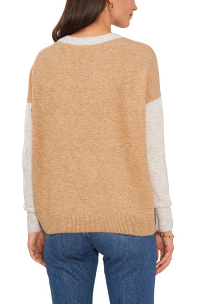Vince Camuto Colorblock Sweater In Med Hthrgrey