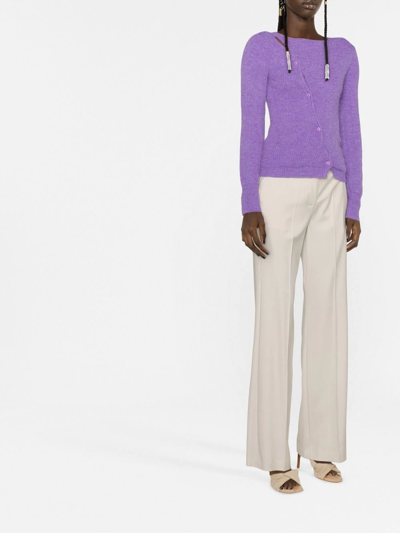 Jacquemus Pau Alpaca-blend Asymmetric Button Sweater In Violett
