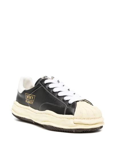 Miharayasuhiro Blakey Wrinkled Leather Low Top Sneakers In Black