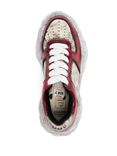 Miharayasuhiro Wayne Distressed Low-top Sneakers In Red