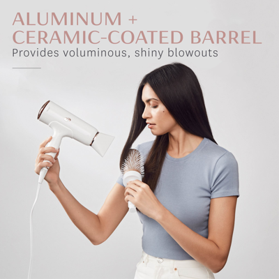 T3 Volume 3.0 Round Professional Ceramic-coated Brush In Colorless