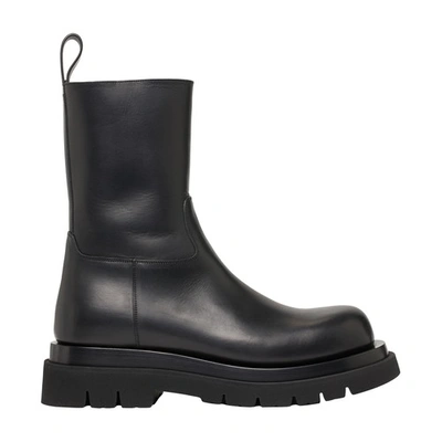 Shop Bottega Veneta Lugn Boots In Black