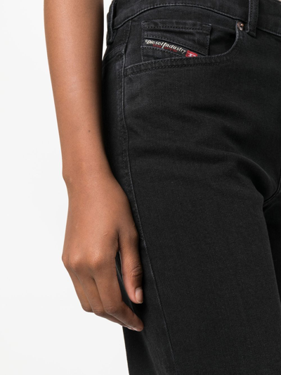 Shop Diesel Straight-leg Cropped Jeans In Schwarz