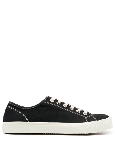 Maison Margiela Tabi Low-top Sneakers In Black