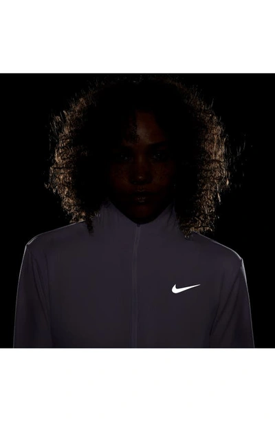 Nike Women's Element 1/2-zip Running Top (plus Size) In Doll/ Barely Grape
