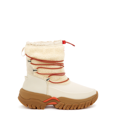 Shop Hunter Wanderer Panelled Shearling Snow Boots In Cream