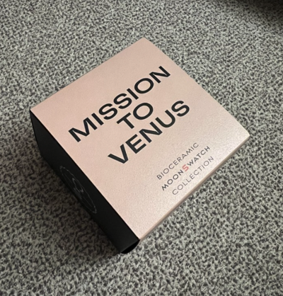 Pre-owned Swatch X Omega Bioceramic Moon Mission To The Venus So33p100 / Authentic
