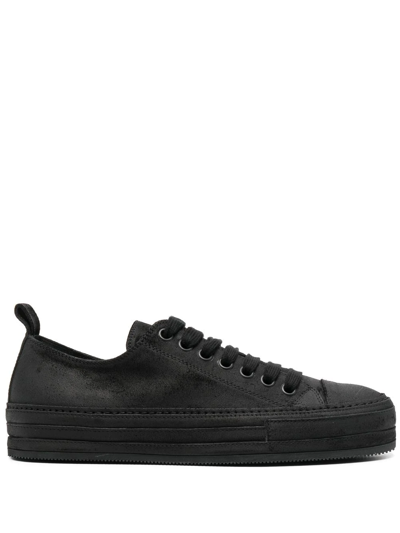 Shop Ann Demeulemeester Leather Low-top Sneakers In 黑色