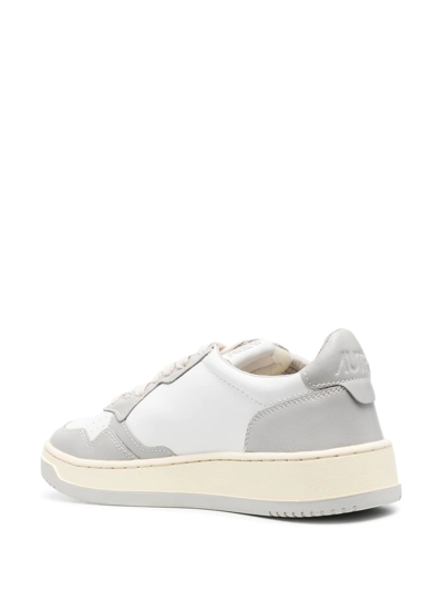 Shop Autry Medalist Two-tone Sneakers In 白色