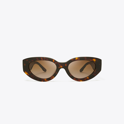 Shop Tory Burch Kira Cat-eye Sunglasses In Dark Tortoise/brown Gradient