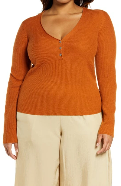 Vince V-neck Ribbed Cashmere Sweater In Dark Ginger