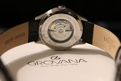 GROVANA Pre-owned Open Heart View Swiss Made Automatic Men's Classic Dress Watch