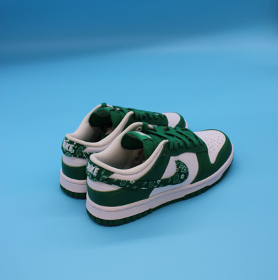 Pre-owned Nike Size 6.5w- Dunk Low Essential Paisley Pack Green White Low Top Sneakers 2022